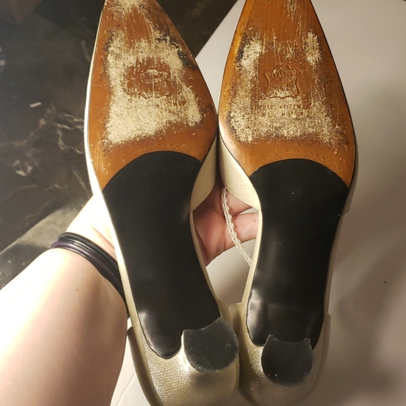 Stuart Weiztman Beige Shimmer Heel Size 8 - Picture 6 of 8